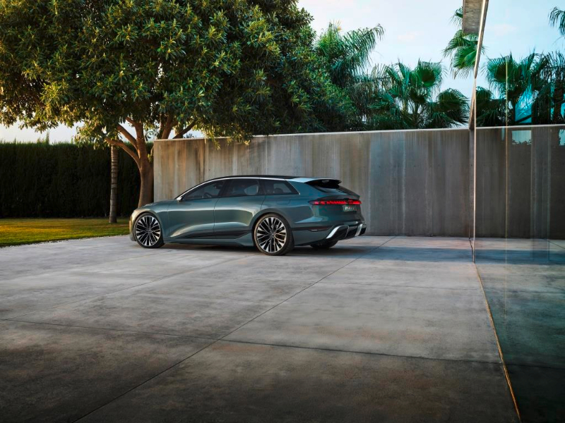 Audi A6 Avant E-Tron Concept