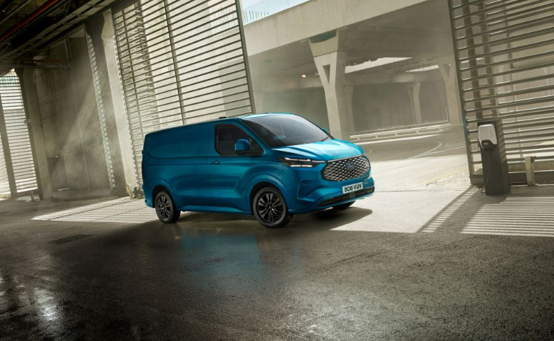 Ford E-Transit Custom Tanıtıldı