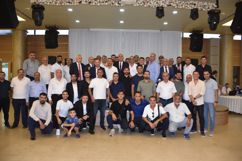 Naci Yağız Zaferini İlan Etti