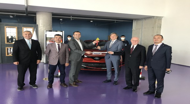 Toyota Otomotiv Sanayi Türkiye Mesleki Teknik Eğitime Destek Olmaya Devam Ediyor