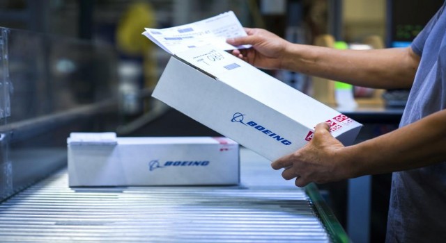Boeing, 2 Milyar Dolarlık E-Ticaret Satışıyla Rekor Kırdı