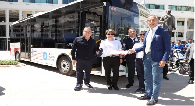 Büyükşehir’in Araç Filosuna Elektrikli Otobüs