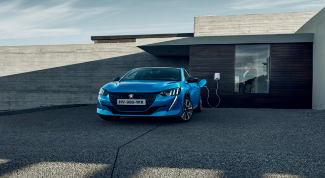 Peugeot, 2022 Yılı Avrupa B Segment Elektrikli Satışlarında Lider