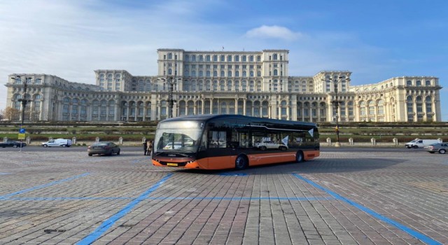 Karsan Romanya’nın Elektrikli Toplu Taşıma Parkının Lideri
