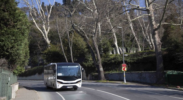 Türkiye'deki Turizm Operatörleri, Verimlilik ve Konfor için Allison Donanımlı Anadolu Isuzu Grand Toro'yu Tercih Ediyor