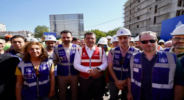 İmamoğlu: Ekonomiyi de Metroyu da Bilene Teslim Edeceksin