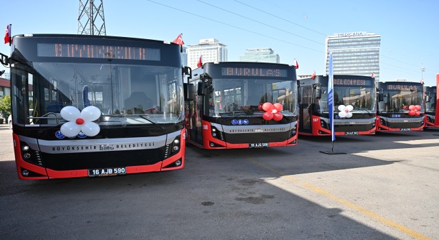 Bursa’da Ulaşım Filosu Gençleşerek Büyüyor