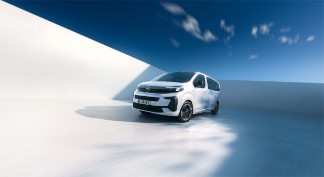Yeni Opel Combo Elektrik ve Zafira Elektrik Teknolojiyi Konforla Birleştiriyor