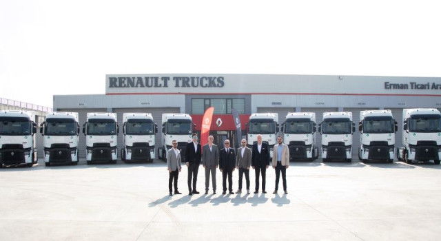 Özçelik Transport Filosu, Renault Trucks İle Yenileniyor