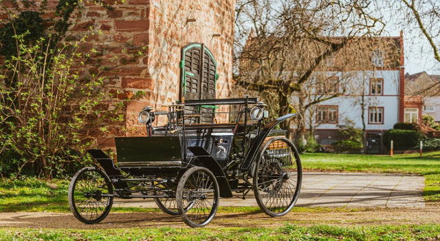 130 Yıl Önce İlk Seri Üretilen Araç Mercedes-Benz Motor-Velocipede, Geleceğe İlerliyor