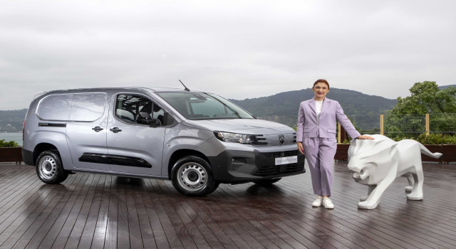 PEUGEOT’nun Yenilenen Ticari Araç Modelleri Türkiye’de