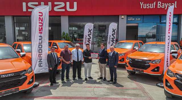 Anadolu Isuzu'dan Adana Karayolları Bölge Müdürlüğü'ne D-Max