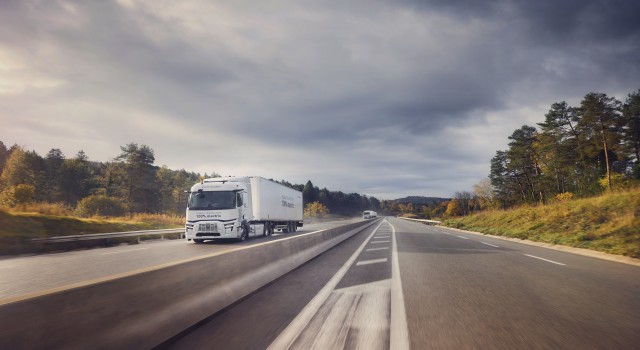 600 km menzil: Renault Trucks elektrikli uzun yol çekicilerini tanıttı