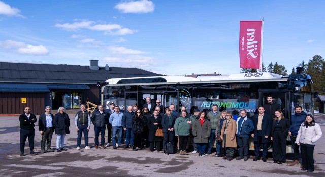 Karsan Otonom e-ATAK İsveç’te Turistleri Kayak Merkezlerine Taşıdı