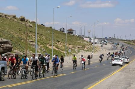 Pedallar Zirveye Doğru Çevrildi