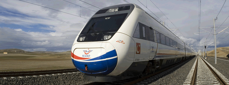 Hızlı Tren Akdeniz'e Doğru Yola Çıkıyor