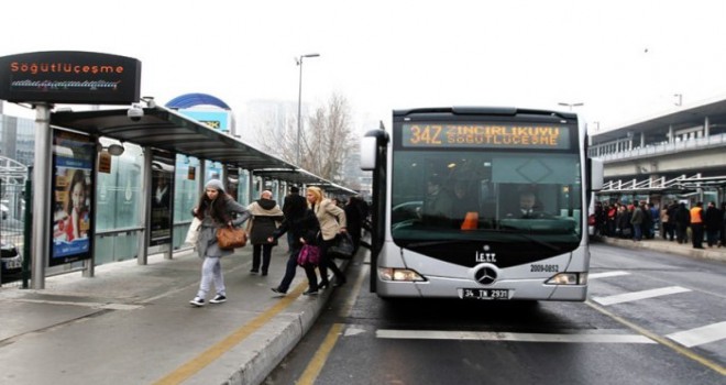 Metrobüs Mercedes'e Emanet