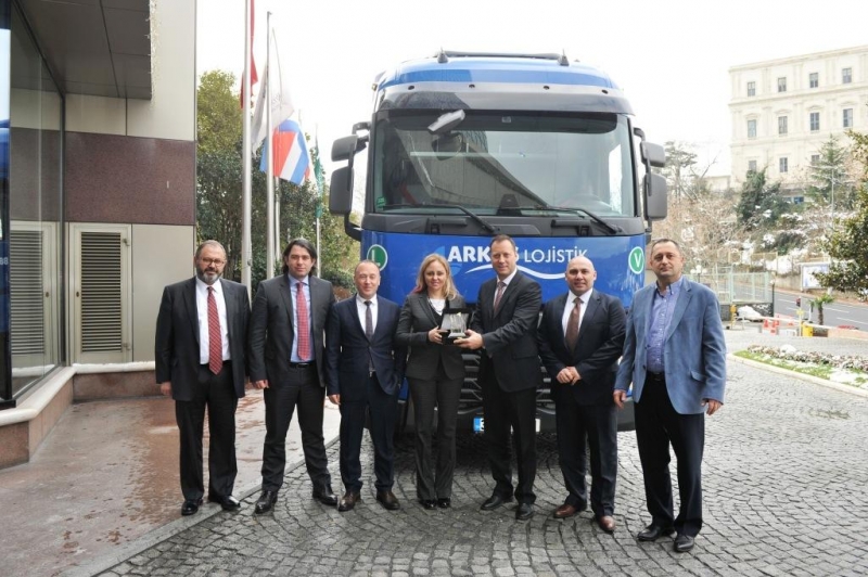 ARKAS LOJİSTİK, RENAULT TRUCKS İLE YOLA DEVAM EDİYOR 