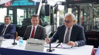 Mega Kent İstanbul'un 100 Yeni Otokar Metrobüsü İçin İmzalar Atıldı