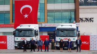 Arclog’un Yeni Renault Trucks T Çekicileri Yola Çıkıyor