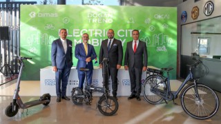 Oto Bagajlarına Elektrikli Bisiklet