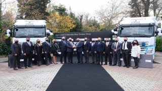 150 Adet Mercedes-Benz Actros 1848 LSnRL Ekol Lojistik’e Teslim Edildi