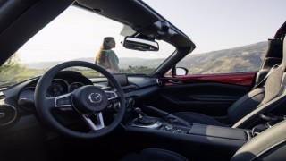 Mazda MX-5 Yeni Yılda Yeniliklerle Geliyor