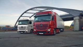Mercedes-Benz Türk İmzalı Kamyonlar Avrupa Ülkelerine İhraç Ediliyor