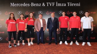 Mercedes-Benz, Voleybol Milli Takımlar Ana Sponsoru Oldu