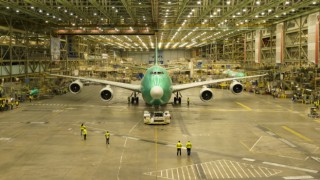 Son 747 Uçağı, Boeing Everett Fabrikası’ndan Ayrılıyor