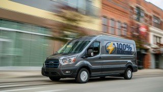 Ticari Filolar, Ford Otosan İmzalı Türkiye’nin İlk Tamamen Elektrikli Ticari Aracı E-Transit ile Büyüyor