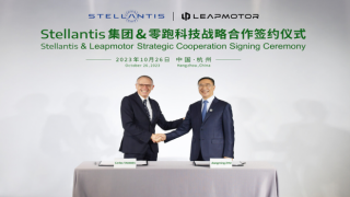 Stellantis 1,5 Milyar Euro Yatırımla Çinli Leapmotor’un Stratejik Hissedarı Oldu