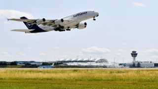 Münih Havalimanı'nda Yolcu Sayısı Yüzde 17 Artarak 37 Milyona Yükseldi