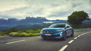 Daha İddialı, Daha Güçlü Yeni Renault Austral Türkiye’de Satışa Sunuldu