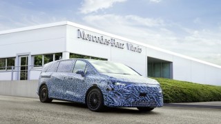 Mercedes-Benz Vitoria Fabrikası Yeni Çağa Hazır: Yeni VLE'nin Ön Seri Üretimi Başladı