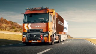 Renault Trucks’tan yol kat ettikçe kazandıran kampanya