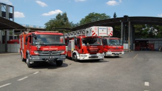 İzmir İtfaiye Dairesi Başkanlığı, hızlı müdahale için tam otomatik şanzıman donanımlı araçları kullanıyor