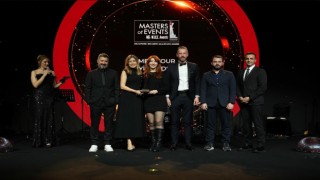 Mercedes-Benz Türk’ün Sağlık Bakım Tırı Projesine “En İyi Roadshow” Ödülü