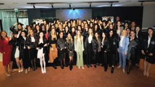 Mercedes-Benz She’s Mentoring Programı, 3.Yılında Geleceğin Kadın Liderlerini Desteklemeye Devam Ediyor