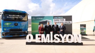 Mercedes-Benz Türk, İlk Mercedes-Benz eActros 600 Teslimatını Medcem Çimento’ya Gerçekleştirdi