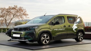 Peugeot’dan Mart Ayına Özel Otomobil ve Ticari Araç Kampanyası: SUV ve Elektrikli Modellerde Dikkat Çeken Finansman Fırsatları