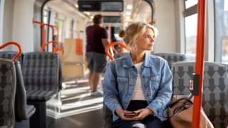 Güvenlikten Daha Fazlası: Toplu Taşımada Kameralar Artık Karar Veriyor