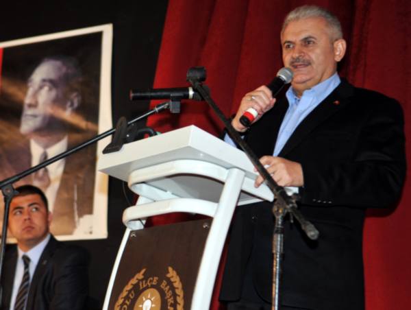 Bakanı Yıldırım, Eskişehir'in İstanbul-İzmir Uçuşlarını Başlattı