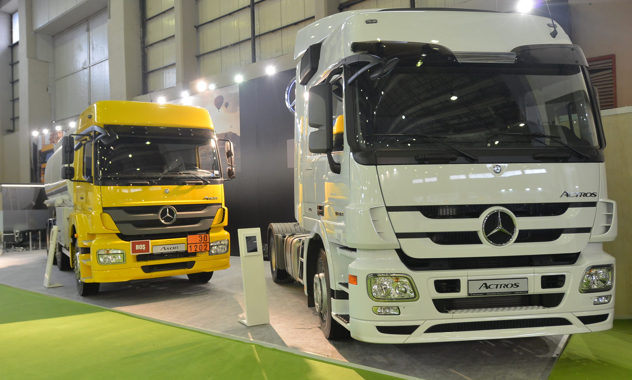 Mercedes-Benz Türk, Gas Turkey 2013 Fuarı&#8217;nda
