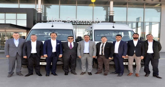 Mercedes-Benz Türk, 61 Adet Sprinter İle Sesli Turizm’in Filosunu Güçlendirdi