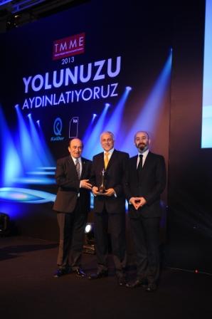 Toyotaya İki Ödül Birden