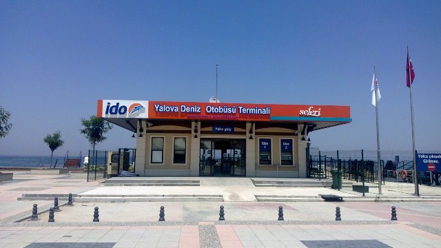 İDOnun Yenilenen Yalova Deniz Otobüsü İskelesi Hizmete Açıldı