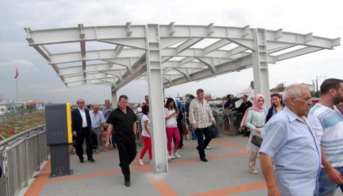 Cevizlibağ Metrobüs İstasyonu Hizmete Alındı