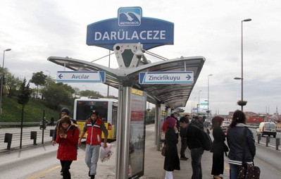 Darülaceze Metrobüs İstasyonu 45 Gün Süreyle Hizmet Dışı