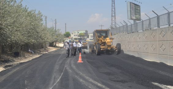 Yollar Asfaltla Buluşuyor